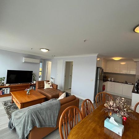 Private Room With Ensuite In The Cbd Canberra Ngoại thất bức ảnh
