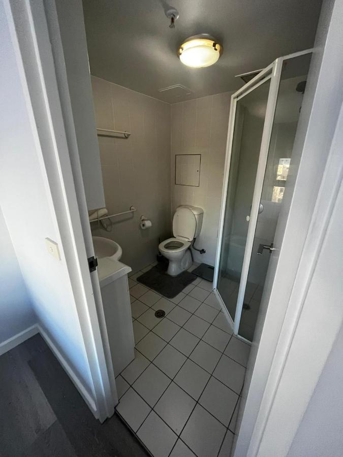 Private Room With Ensuite In The Cbd Canberra Ngoại thất bức ảnh
