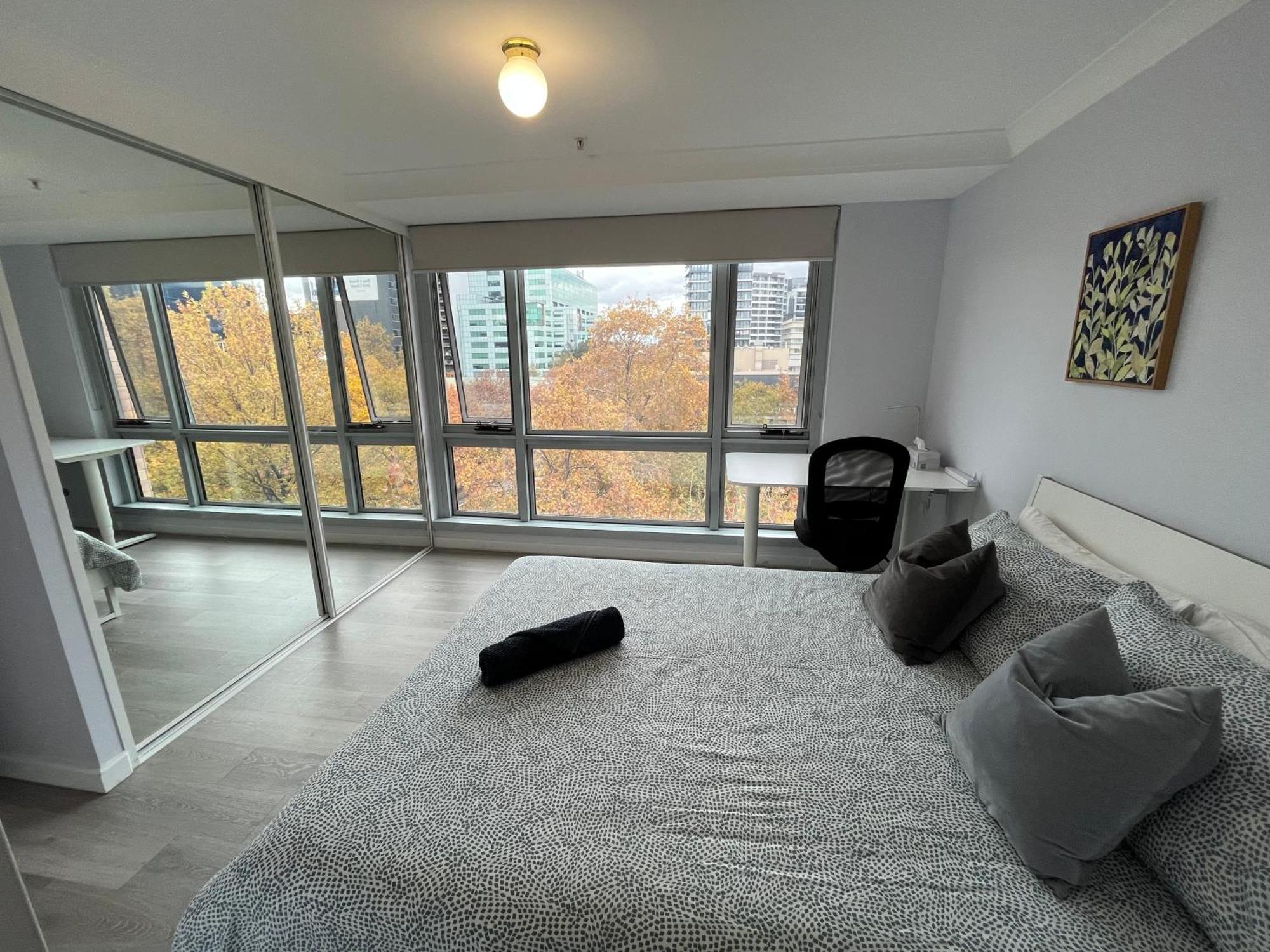 Private Room With Ensuite In The Cbd Canberra Ngoại thất bức ảnh